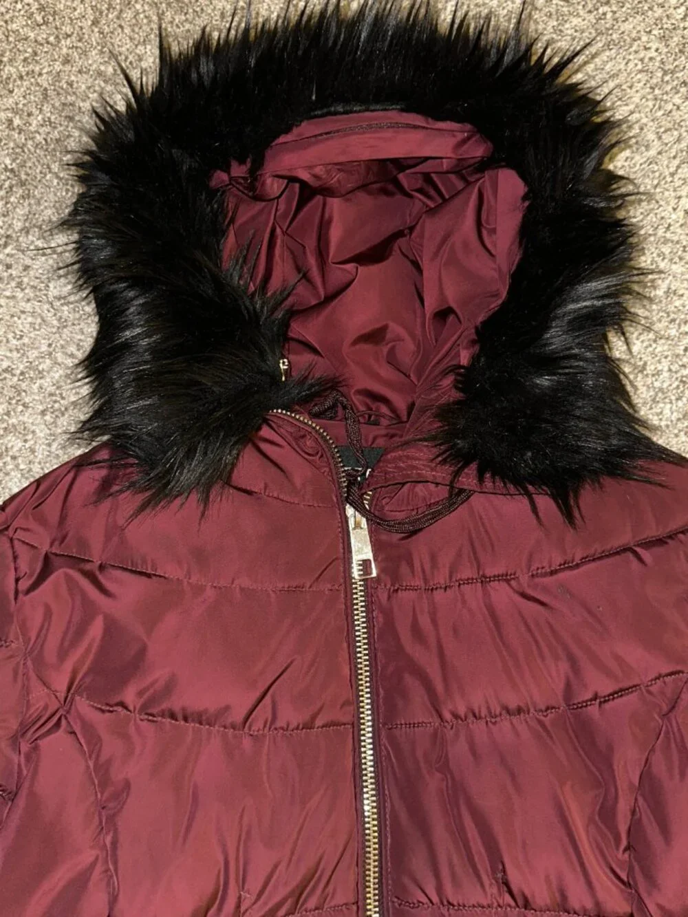 Guess Puffer Jacket Womens Large Red Removable Faux Fur Trim Hood Full Zip sz L